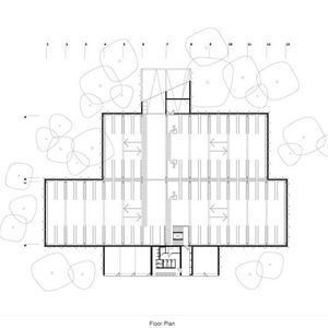 عکس - پارکینگ خودرو Velenje